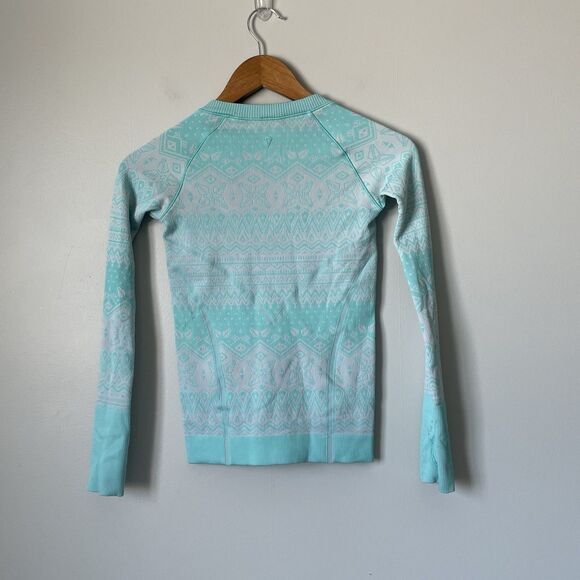 Iviva By Lululemon Girls Teal Swifly Fly Tech Long Sleeve V-Neck Top Blue Sz 10 - Picture 2 of 6